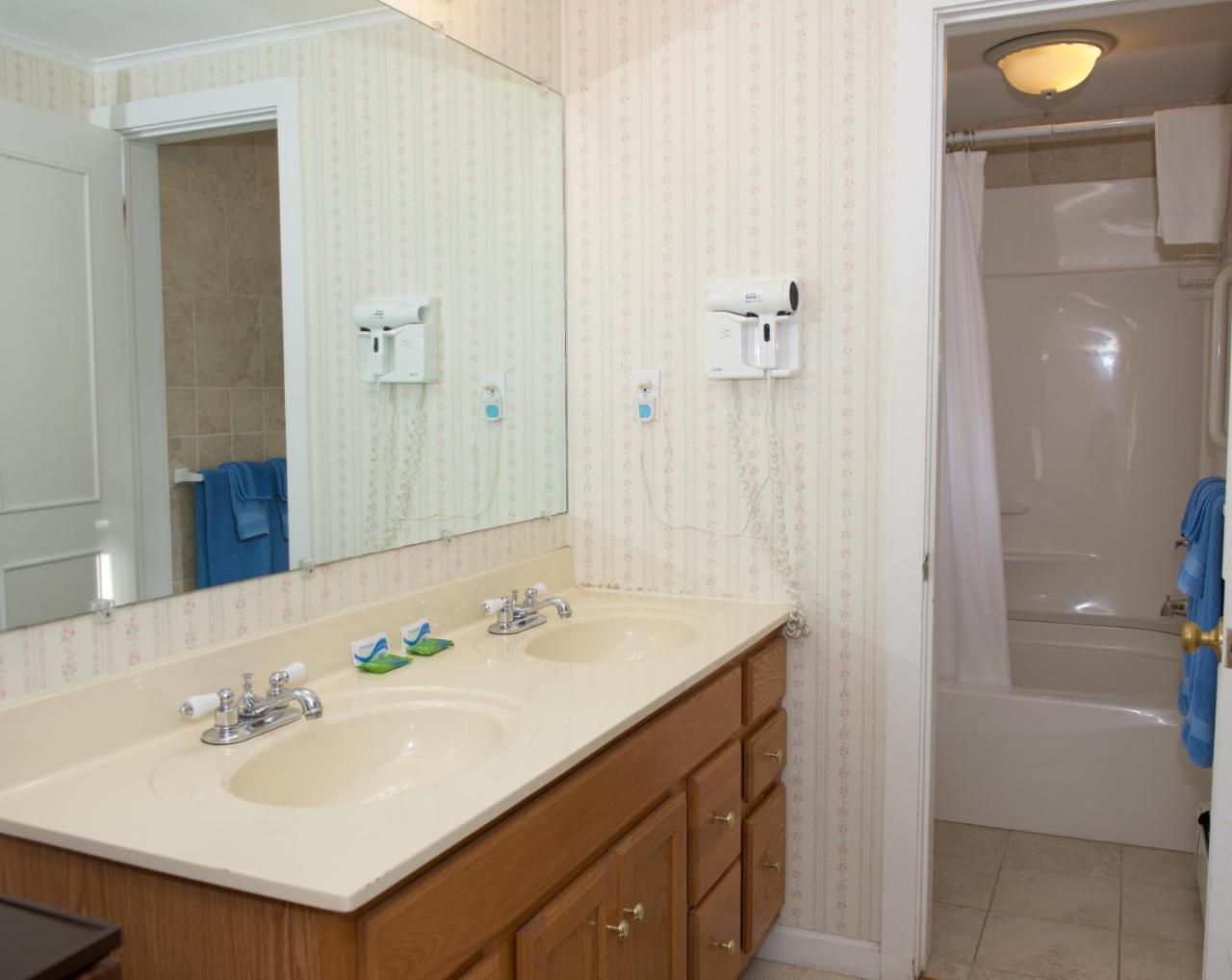 מילפורד Myer Country Motel מראה חיצוני תמונה
