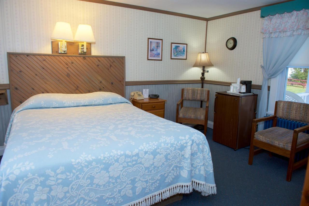 מילפורד Myer Country Motel מראה חיצוני תמונה